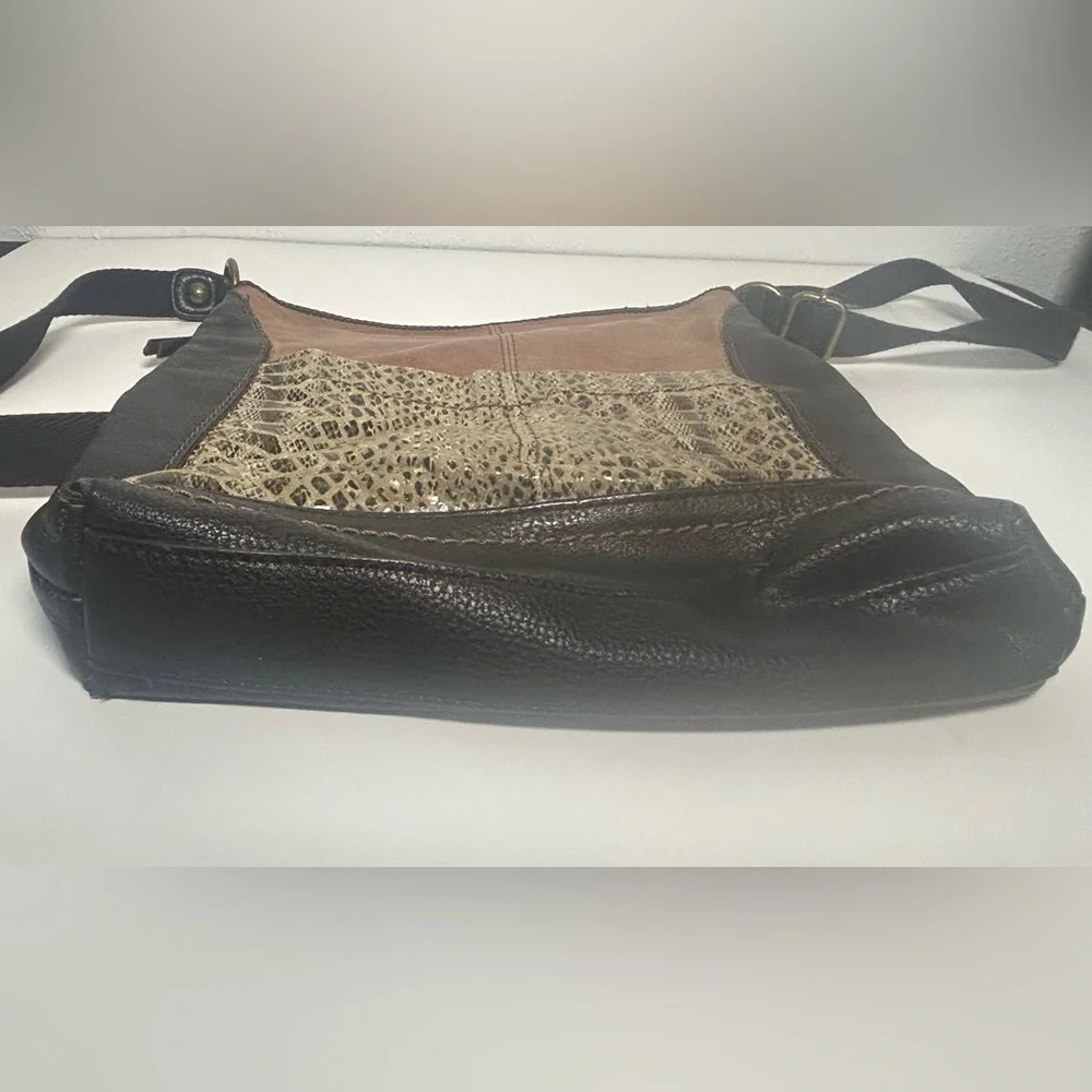 The Sak Iris Leather Snake Print Crossbody Boho Western Shoulder Bag - Picture 5 of 13